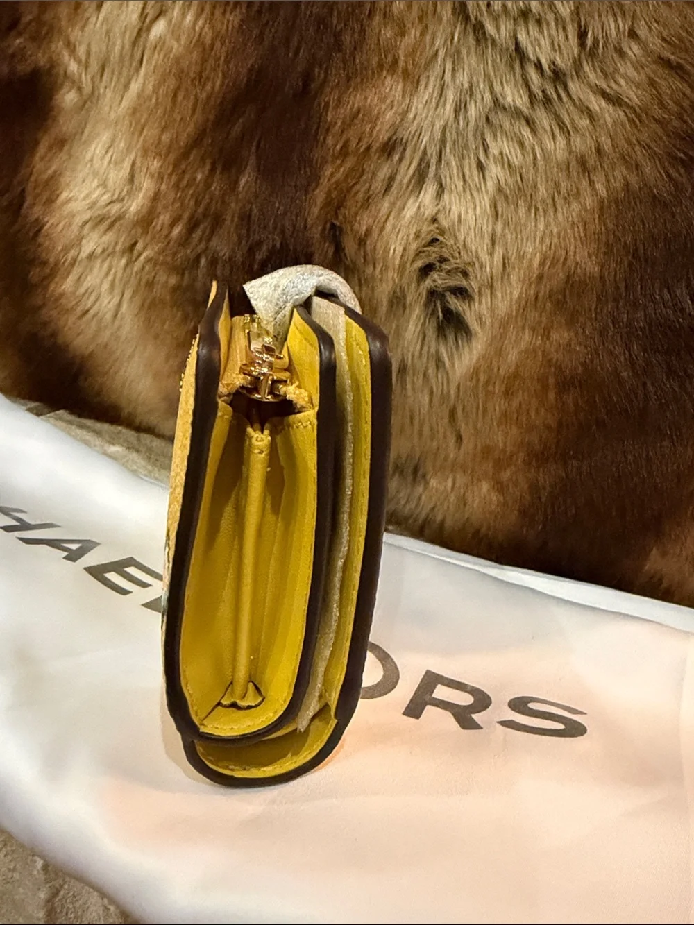Michael Kors compact michael